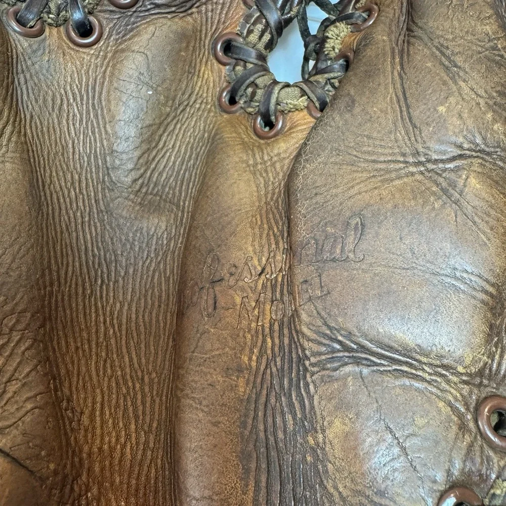 Macgregor Goldsmith G157 AntiqueBaseball Glove 1945-1951 3 Finger Left Catch VTG